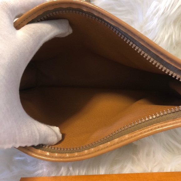 Celine Clutch “Revamped” - Picture 5 of 8